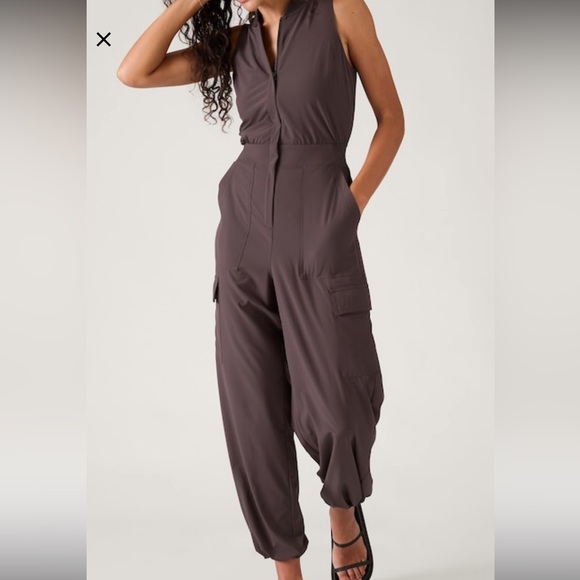 Athleta Brooklyn utility jumpsuit - Picture 4 of 6
